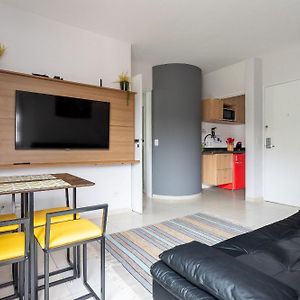 Impecavel C/ Garagem Prox Metro Hospitais E Mto +!